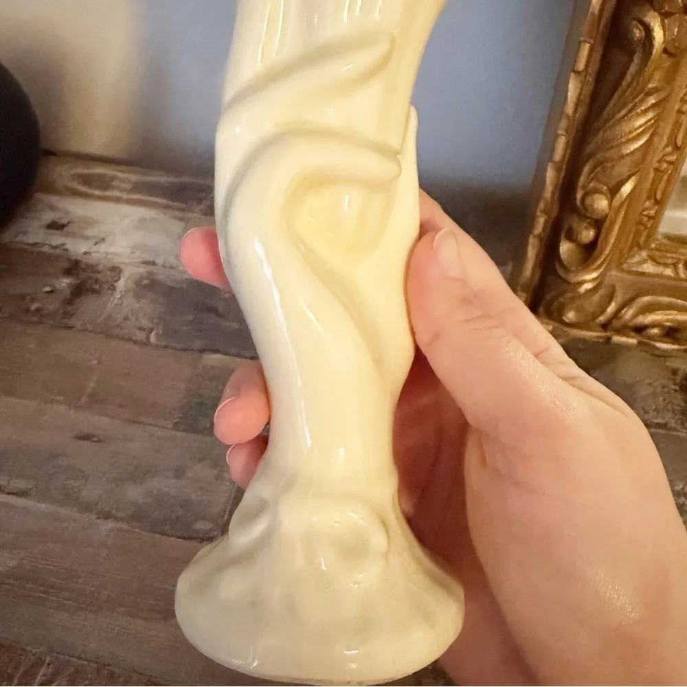 Vintage Shawnee U.S.A. Art Deco Hand Vase 1940’s Beautiful handvase